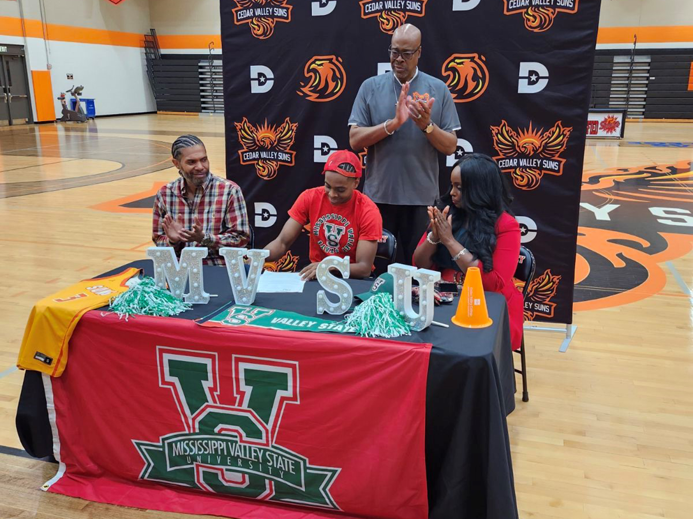 Sisk Signs with Mississippi Valley State