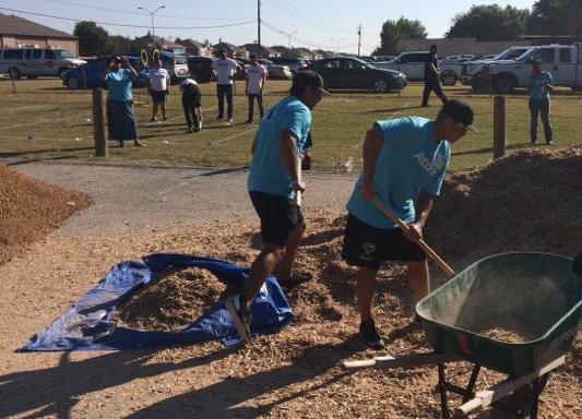 Suns Baseball Helps Build Playground for City of Lancaster