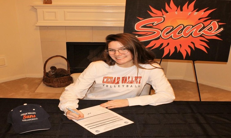 Volleyball Brings Aboard Clarke to 2019-2020 Recruiting Class