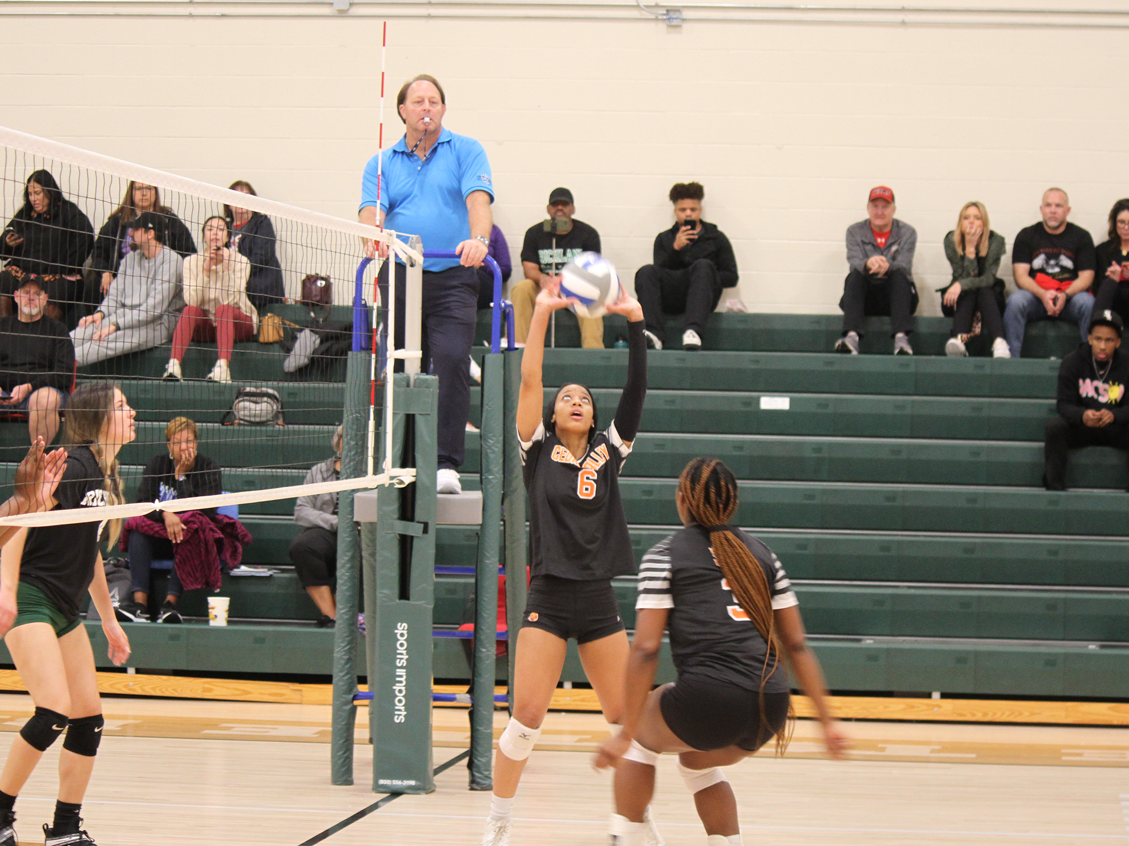 Kalaya Pierce collects her 1000th career assist as Dallas College Cedar Valley beat Dallas College Richland to reach the NJCAA DIII Southwest District Championship for the first time since 2003.